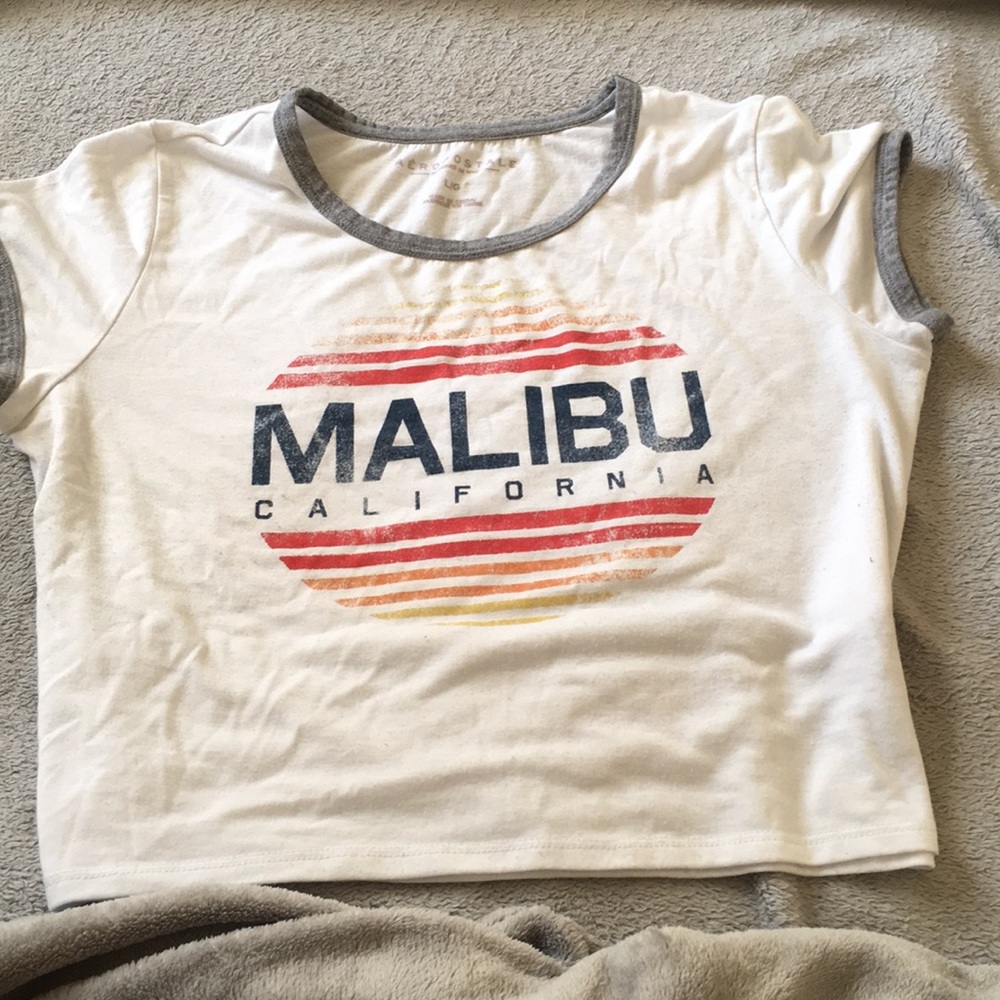 A Malibu California cropped T-shirt